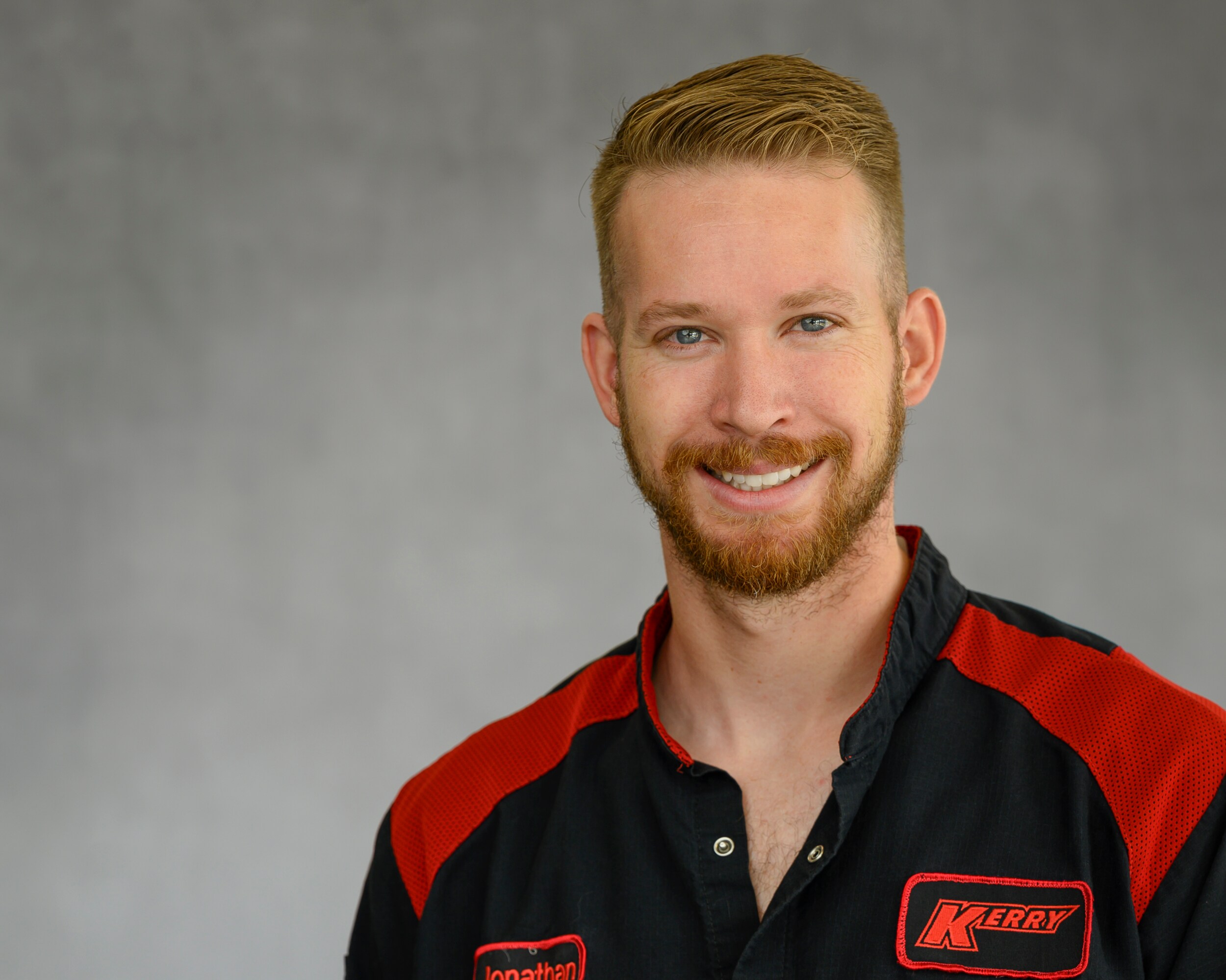 Jonathan%20Mersch%20-%20Master%20Tech.jpg