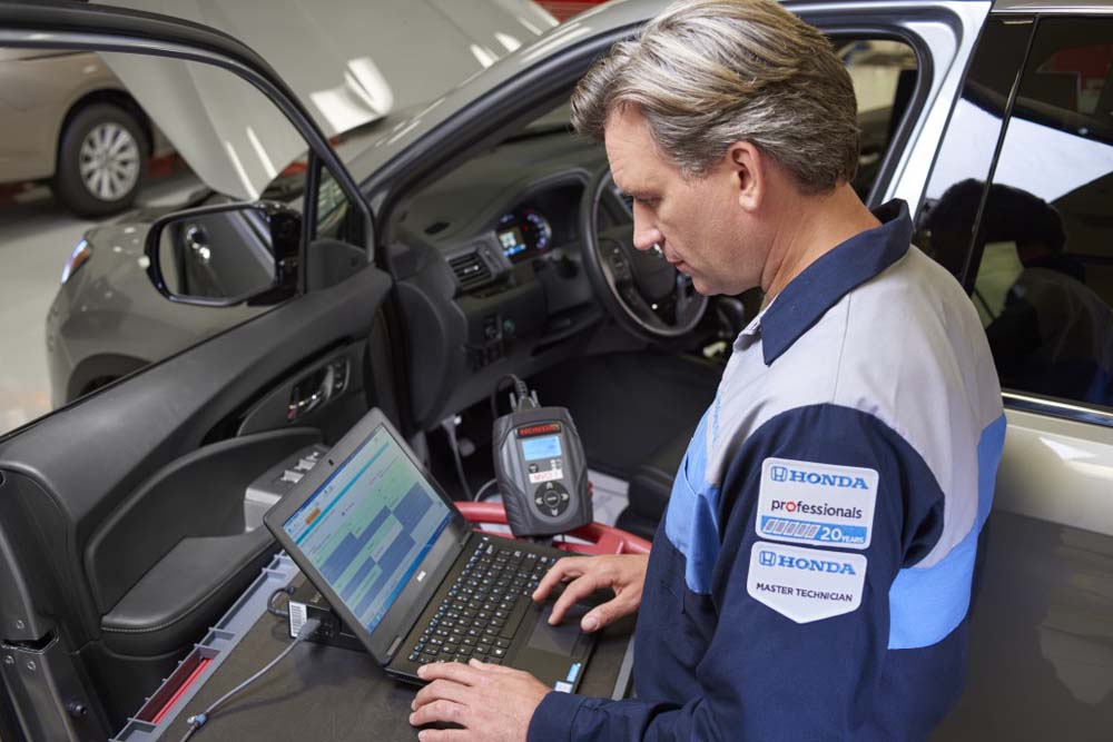 Honda_Service_Diagnostic_Tablet_2.jpg