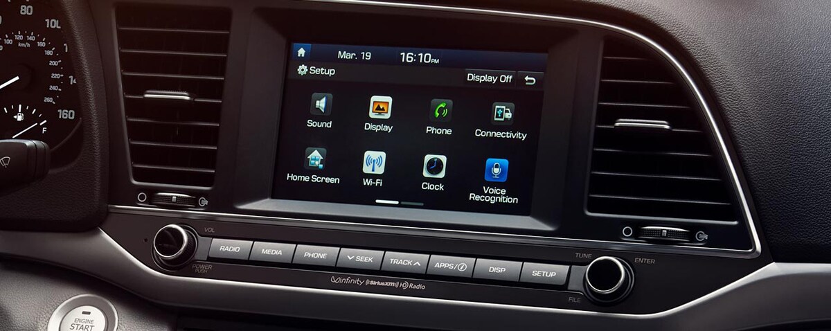 2018 Hyundai Elantra - Feautres & Specs