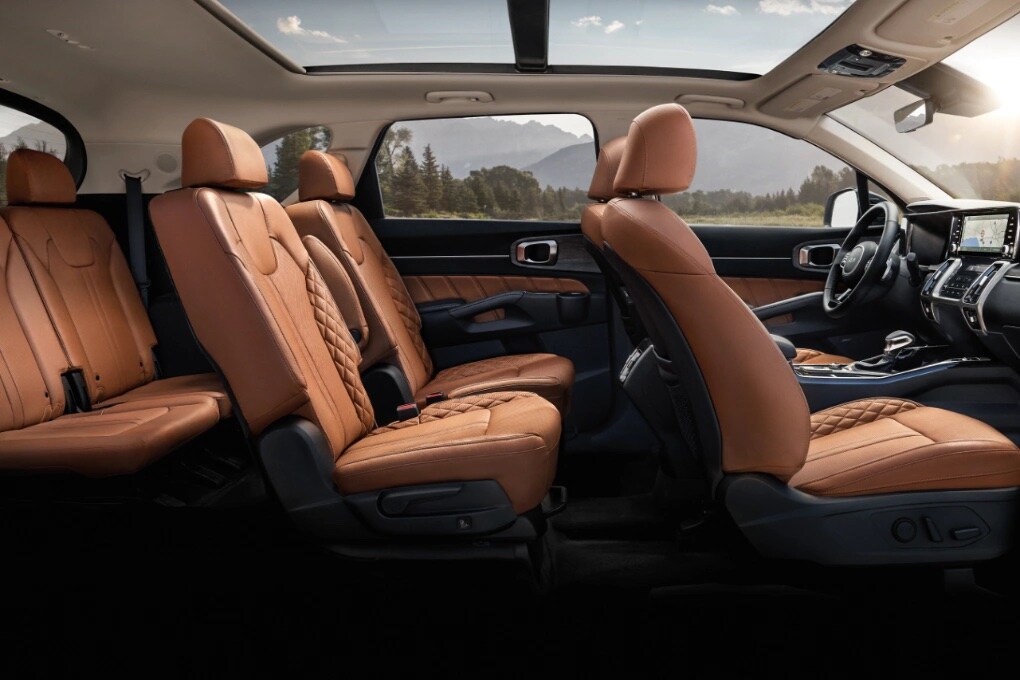 2022 Kia Sorrento Interior .jpg