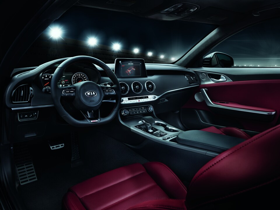 2018-Kia-Stinger-GT2-Sedan-L02.png