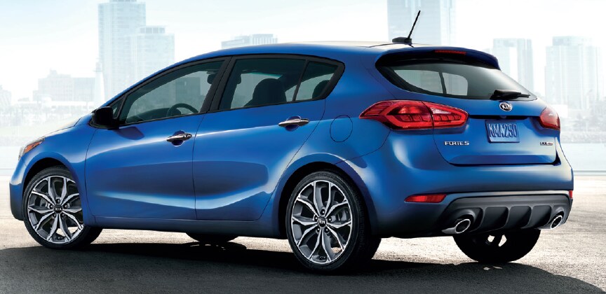 2017 Kia Forte 5-Door Exterior Side View