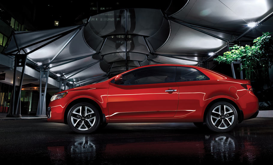 2013 Kia Forte Koup Exterior Side View.jpg