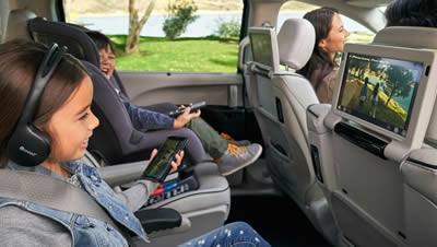 kcdj_interior.jpg