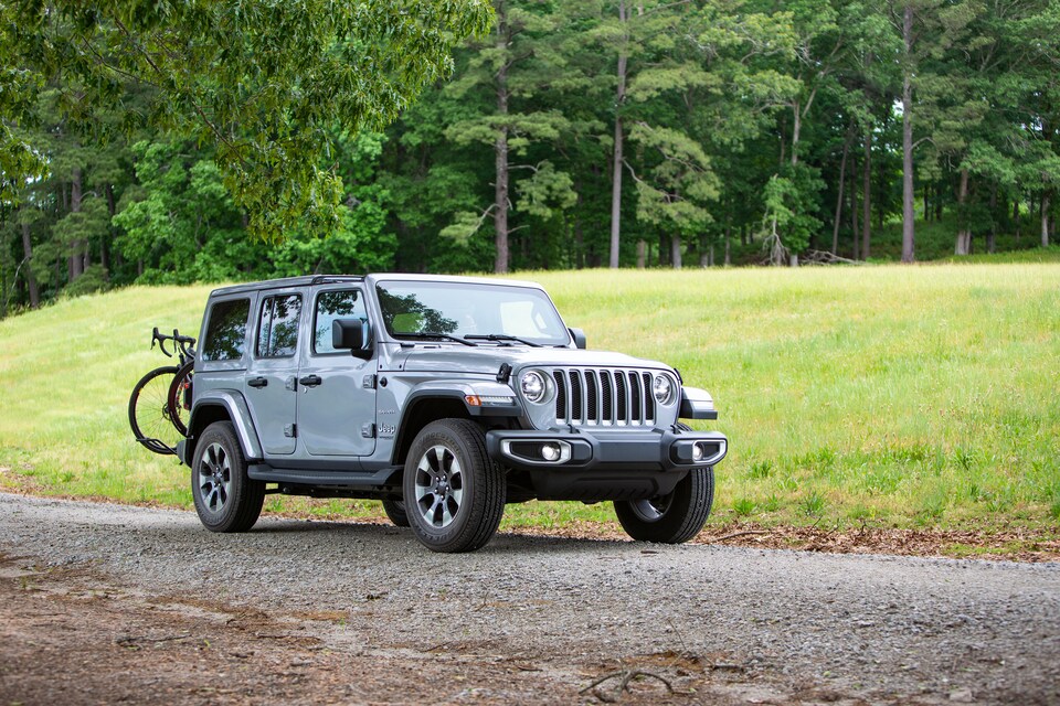 2019-Jeep-Wrangler-JL-UnlimitedRubicon-SUV-L03.png