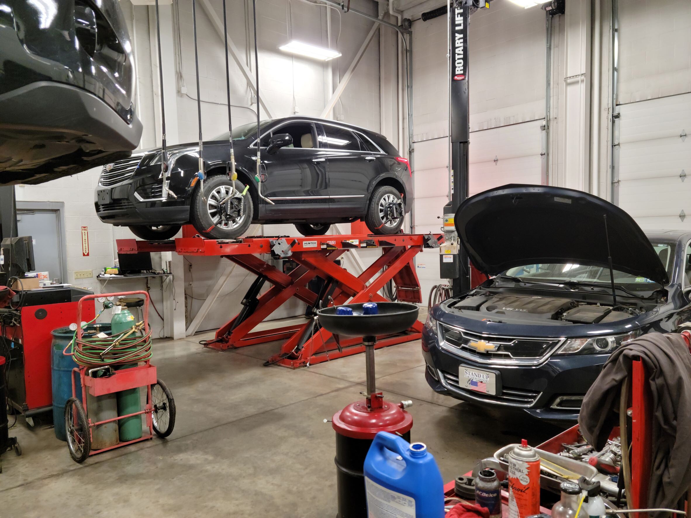 Service Garage.jpg