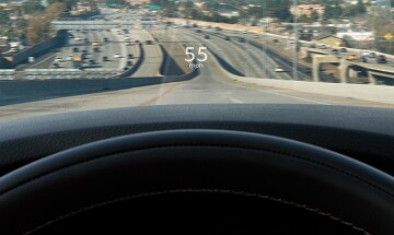 The available Active Driving Display provides easier access to essential information about your vehicle, with a display area designed for optimal visibility and functionality.
