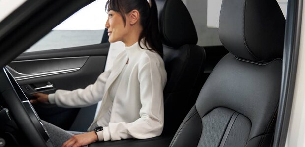 Power Front Passenger Seat