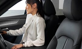 Power Front Passenger Seat