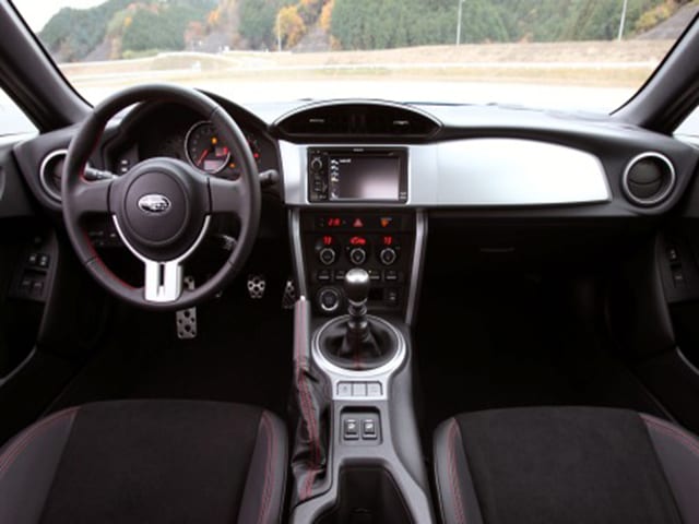 2013_subaru_brz_coupe_limited_d_oem_3_500.jpg