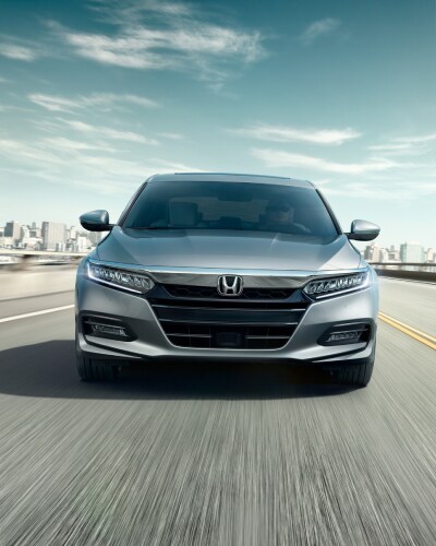 2020-Honda-Accord-Touring-Sedan-L02 (1).jpg
