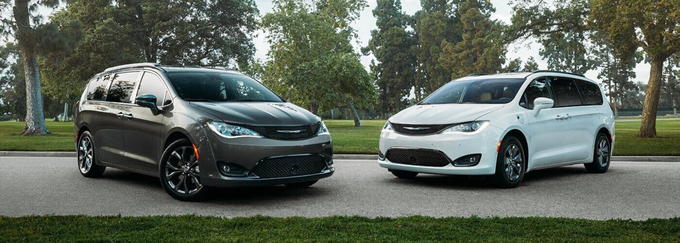 2020 Chrysler Pacifica Configurations.jpg