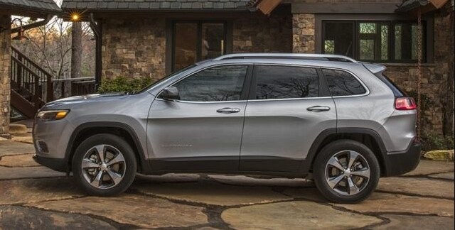 2019-Jeep-Cherokee-Profile.png