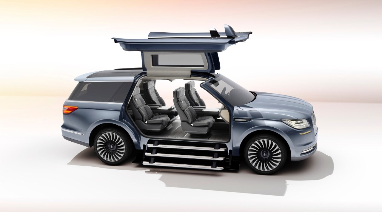 LincolnNavigatorConcept_06_HR.jpg