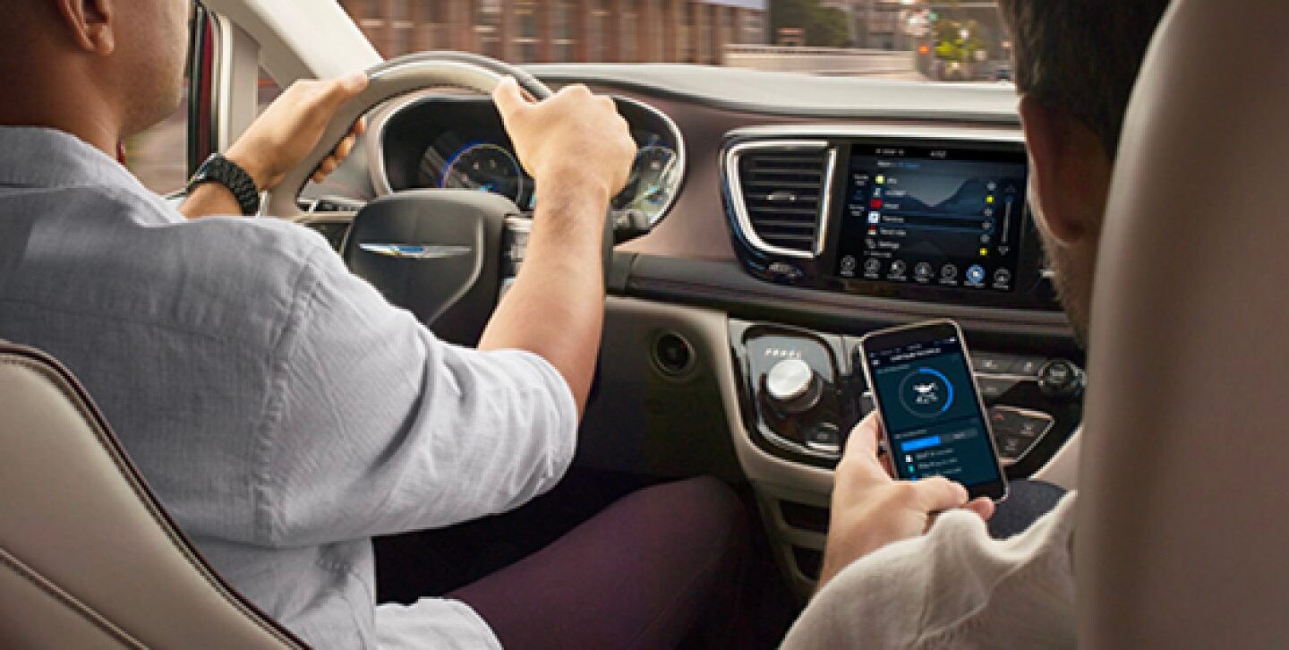 driveuconnect-chrysler-bluetooth-pairing.jpg.image.1440.png