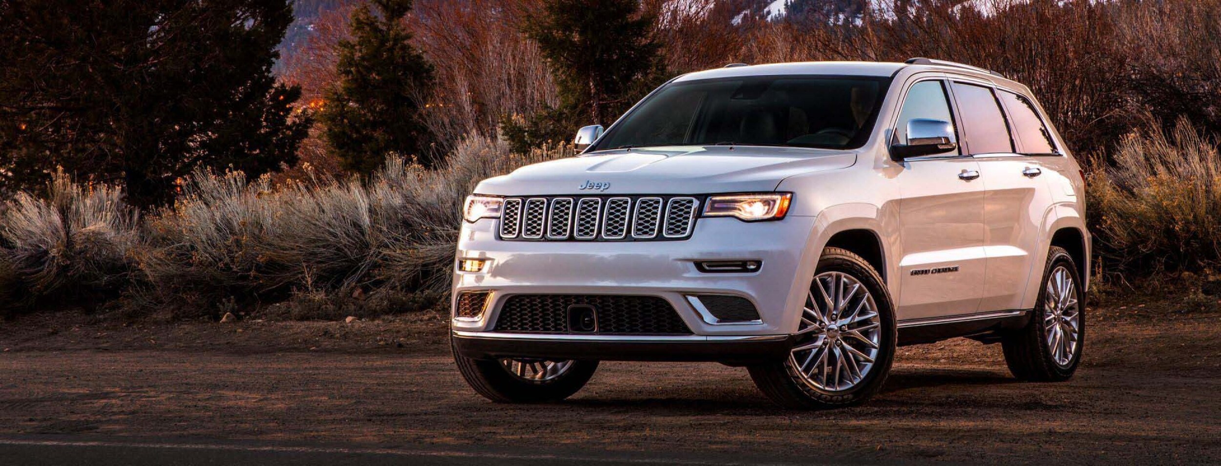 2018-Jeep-Grand-Cherokee-Exterior-Hero_ver01.jpg.image.2880.jpg