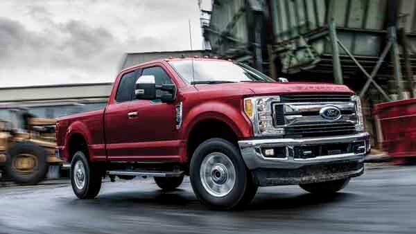 19_FRD_FSD_200060_F350XLTBronzefireLumbermill.jpg