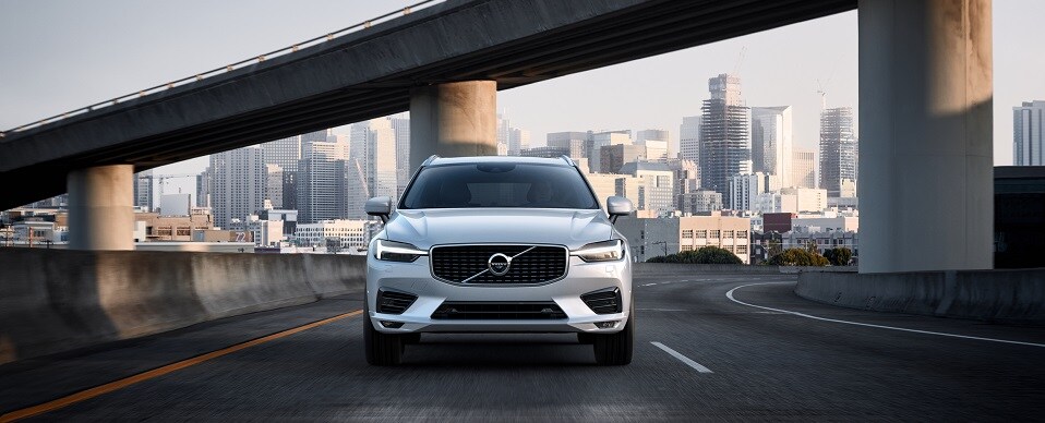 2017-Volvo-XC60-T6.jpg