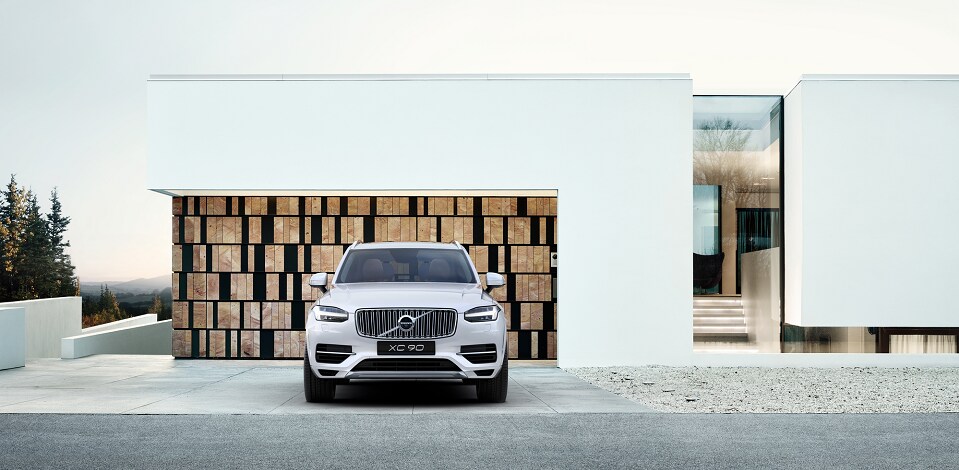 2019-Volvo-XC90.png