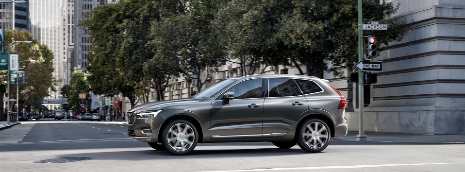 2018-Volvo-XC60-Profile.png
