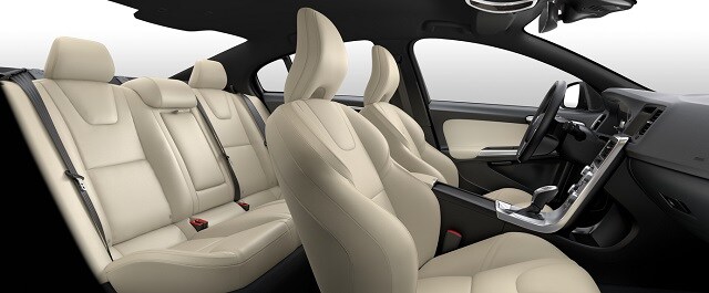 2018-Volvo-S60-Interior.jpg