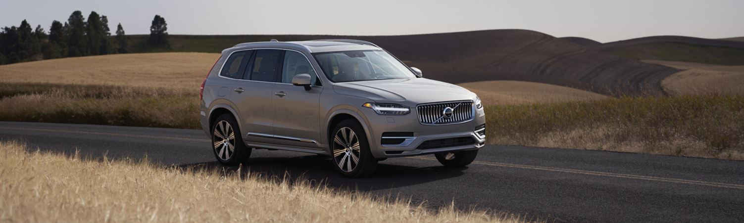 2020_volvo_xc90.jpg