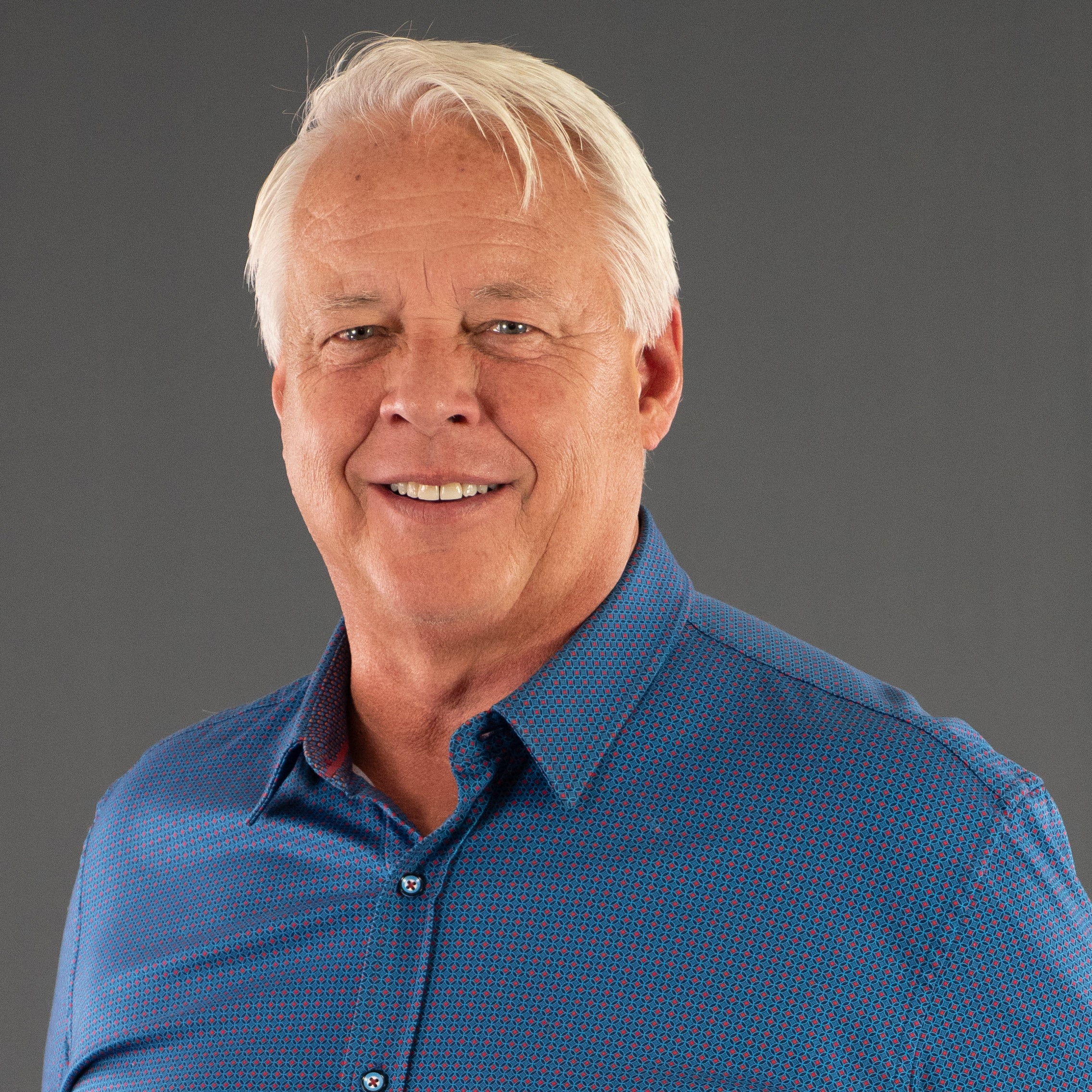 Gregg-Kunes-Grey-Headshot.jpg