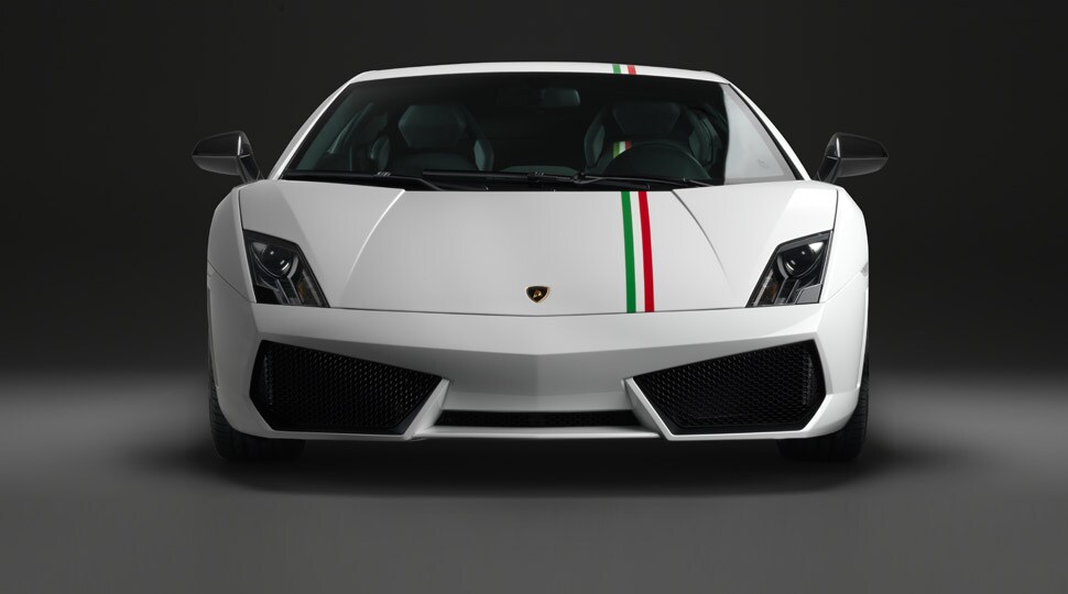 Lamborghini_Tricolore_North_Los_Angeles_Front.jpg Lamborghini Gallardo 550-2 Tricolore