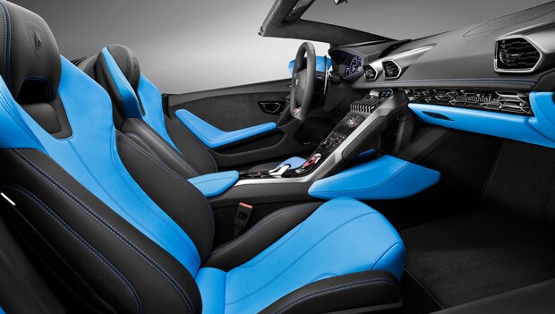 lamborghini huracan spyder interior