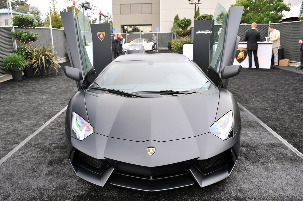 Lamborghini Aventador Makes