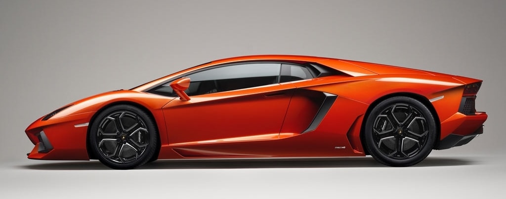 aventador_profile.jpg