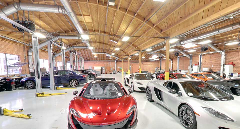 Mclaren service center