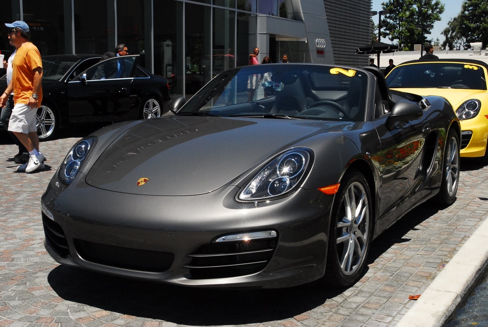 porsche.JPG