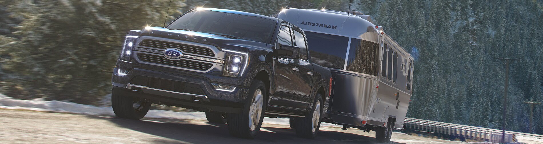 2021 Ford F-150 Driving
