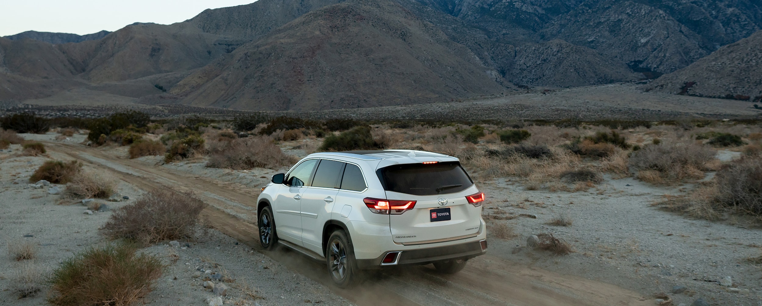 2021 Toyota Highlander (2).jpeg