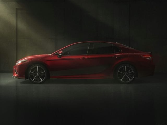2019 Toyota Camry - Exterior (4).jpg