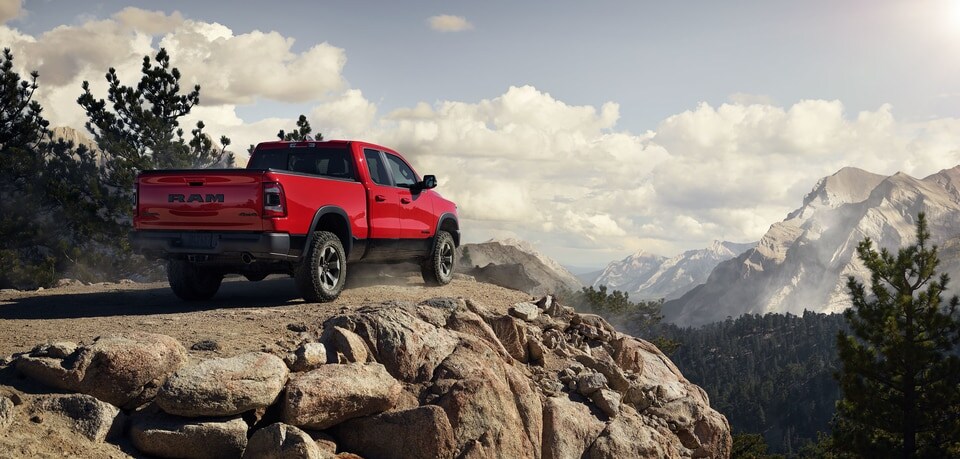 2019-RAM-1500-Rebel-CrewCab-Truck-L02.png