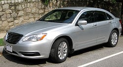 250px-2011_Chrysler_200_sedan_--_06-20-2011.jpg