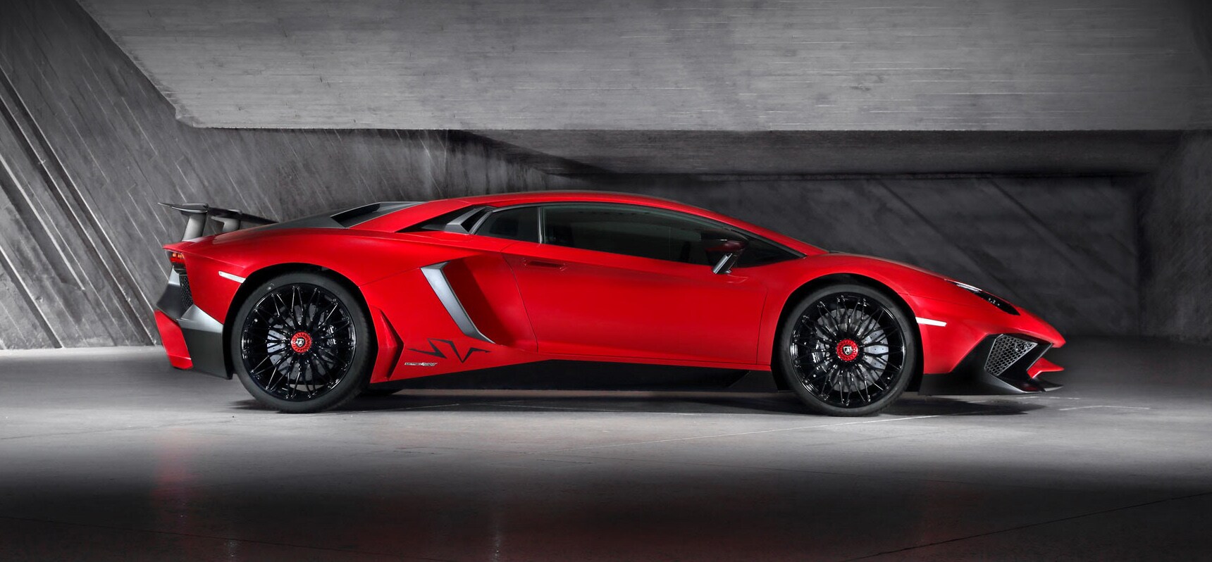 Aventador Superveloce_2.jpg