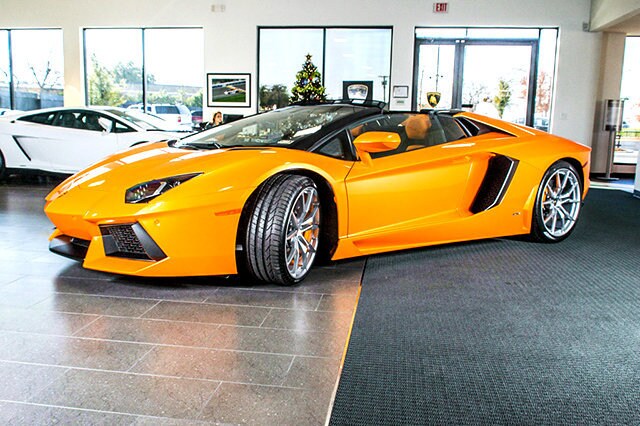 View Lamborghini 0098 Pics