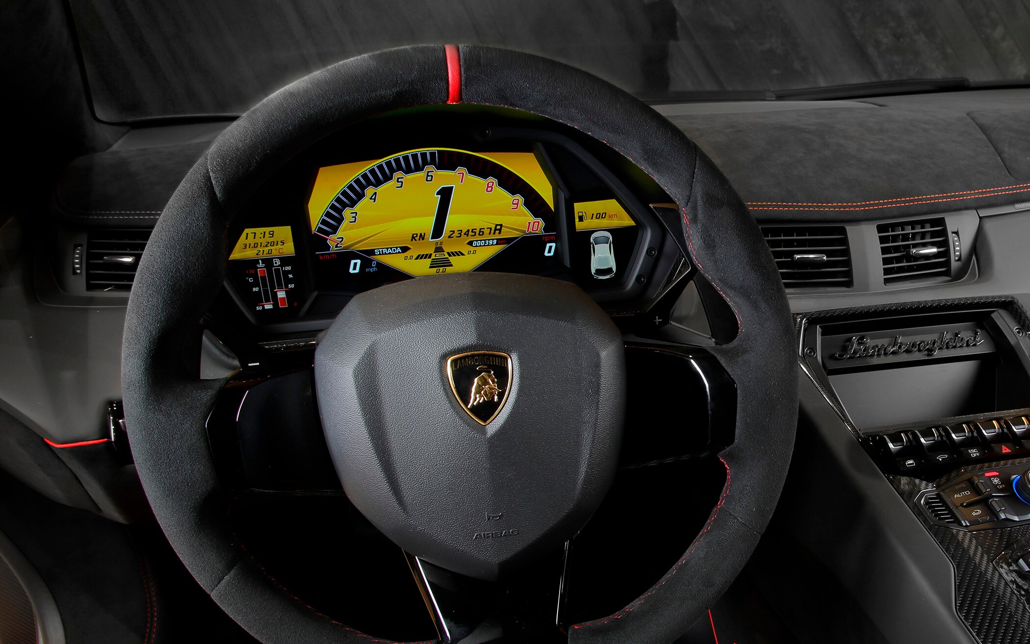 Aventador Superveloce_5.jpg