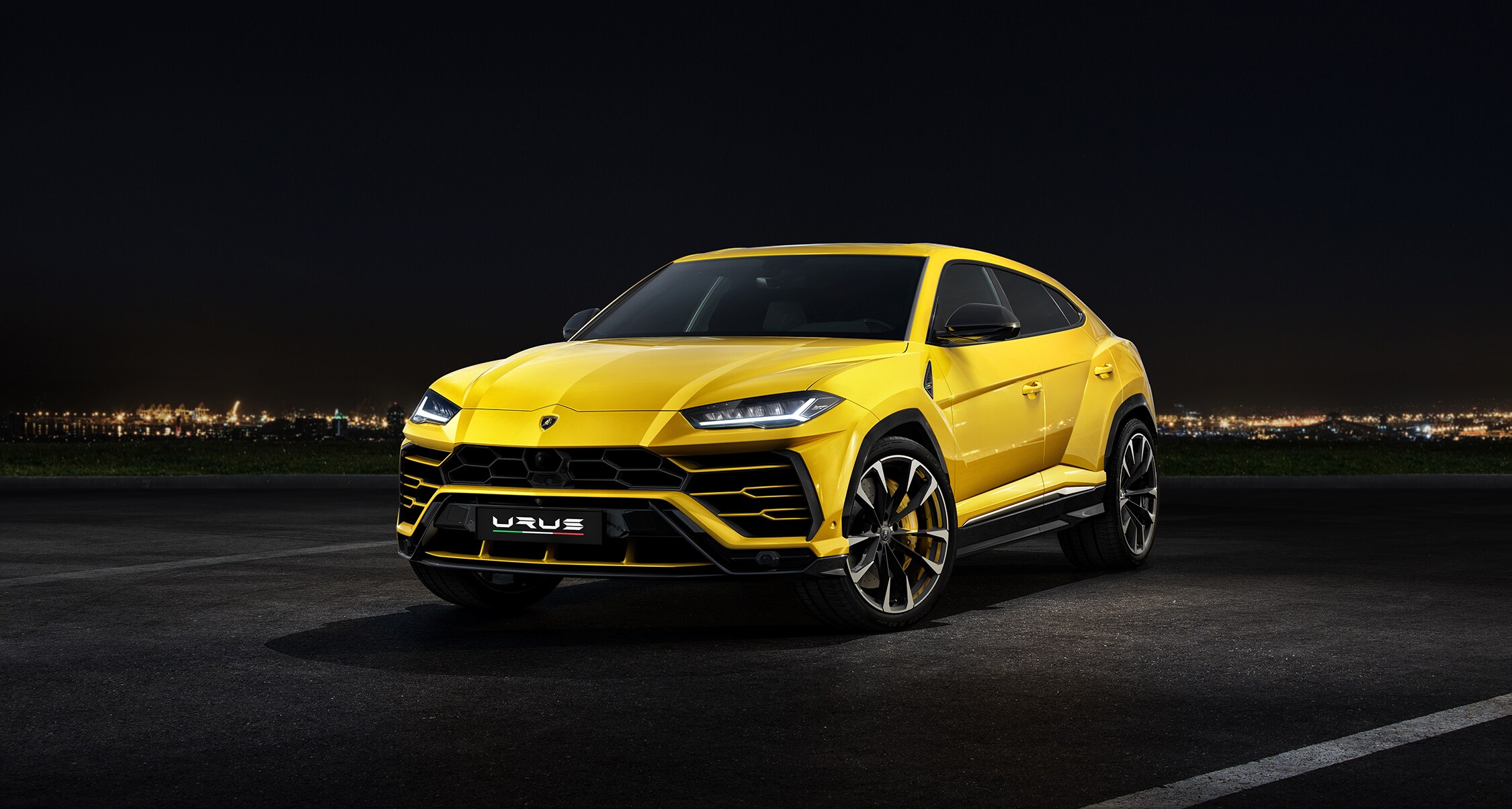 Night-Yellow-3-4-493260_2250.jpg