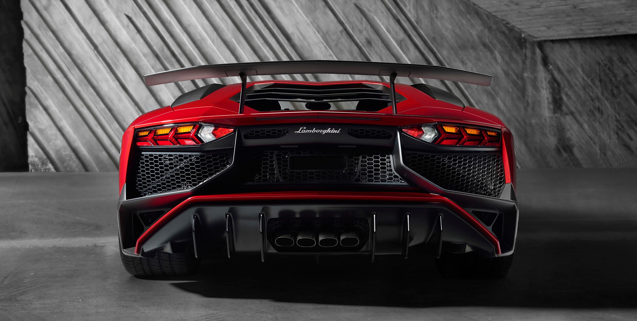Aventador Superveloce_6.jpg