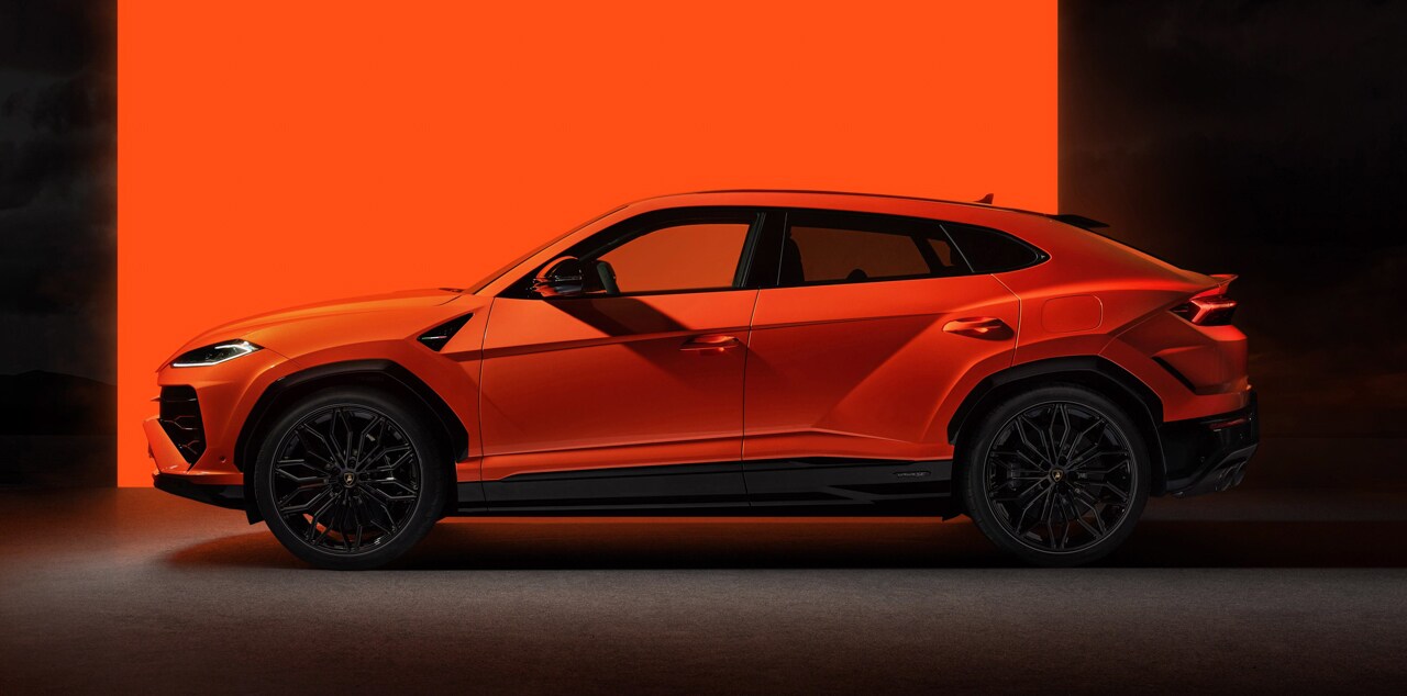 Urus-SE-Lamborghini-1.jpg