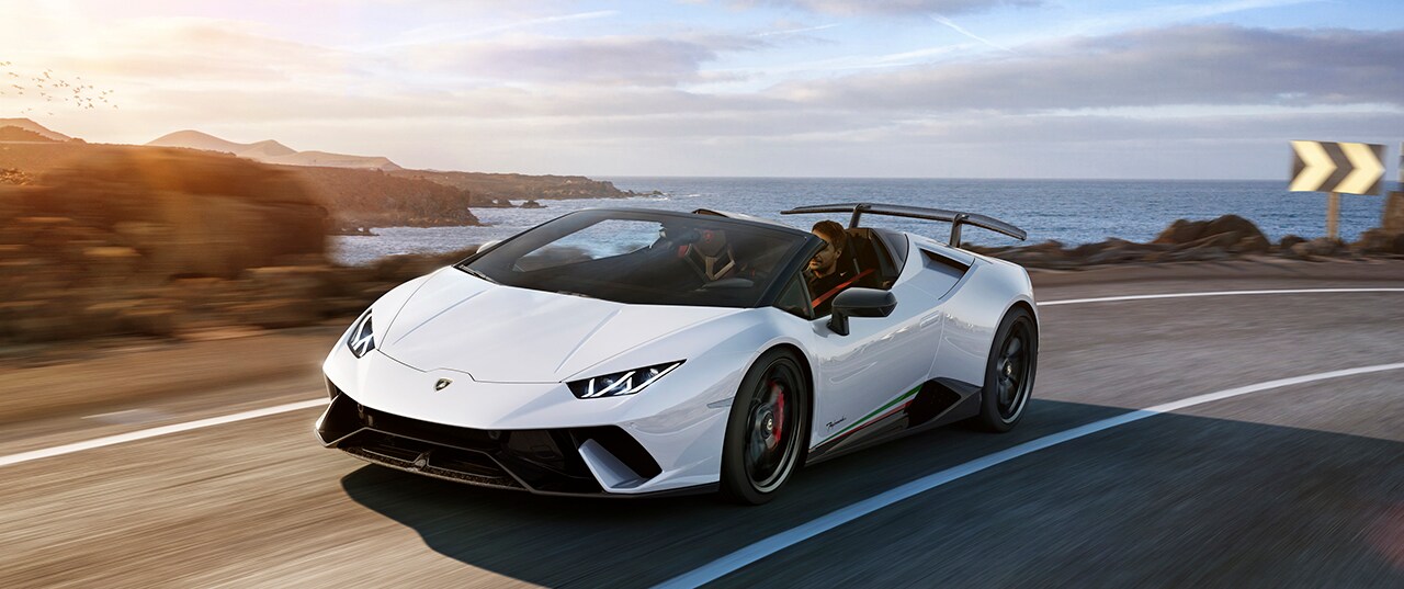 02-Huracan-Perf-Spyd-Env.jpg