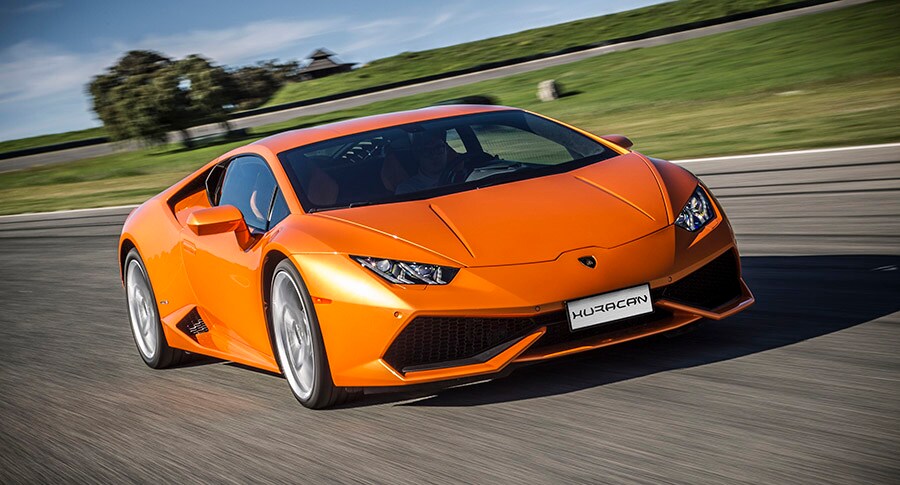 Lamborghini Huracan LP 610-4_MY 2016_1_900.jpg