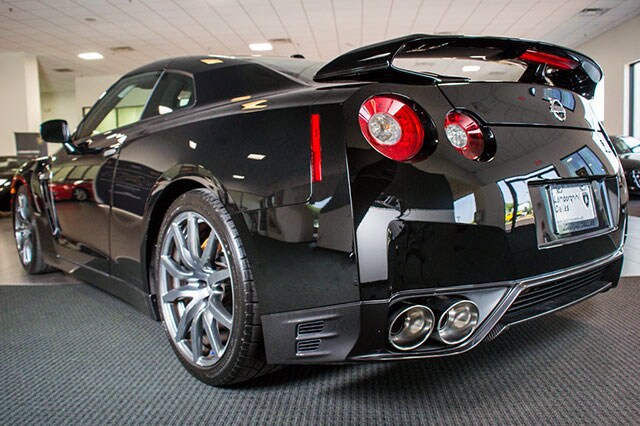 Pre-owned nissan gtr for sale #8