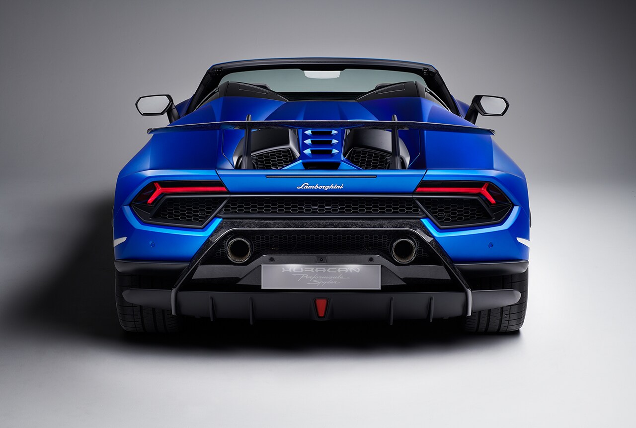 07-Huracan-Perf-Spyd.jpg