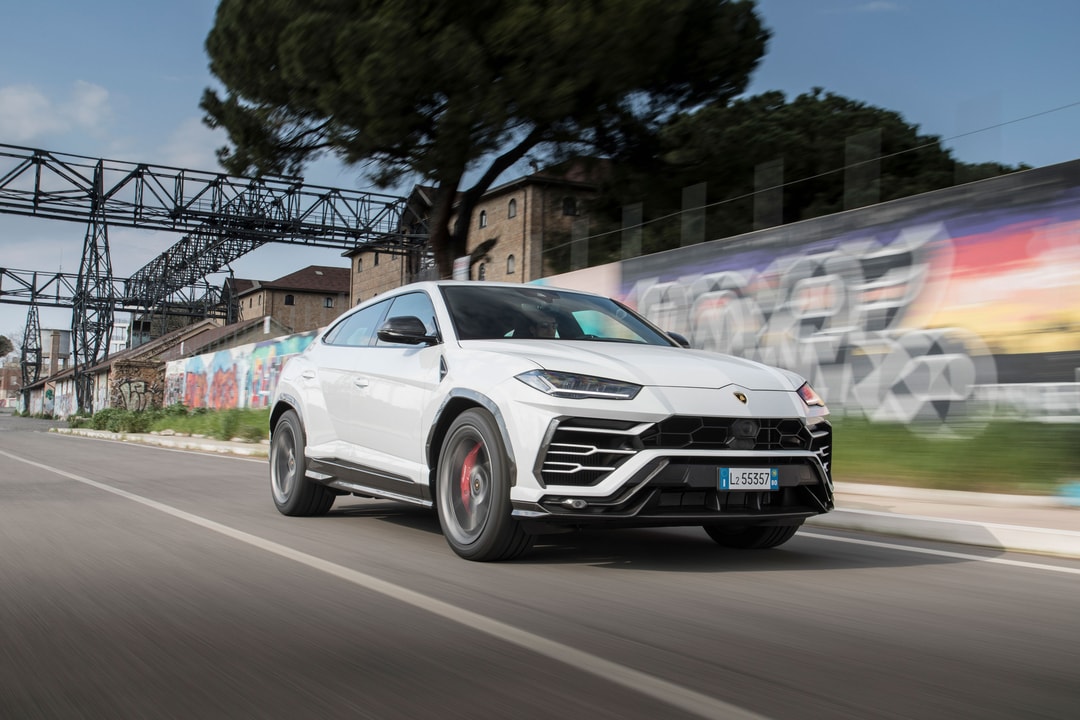 2025 Lamborghini Urus S
