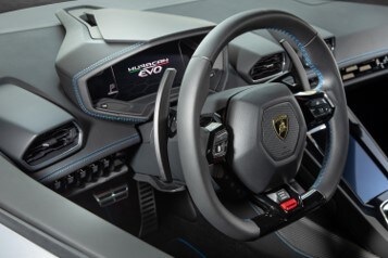Wheel and dash.jpg
